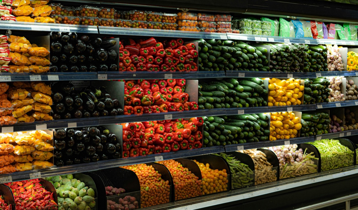 Shoprite grocery shelves